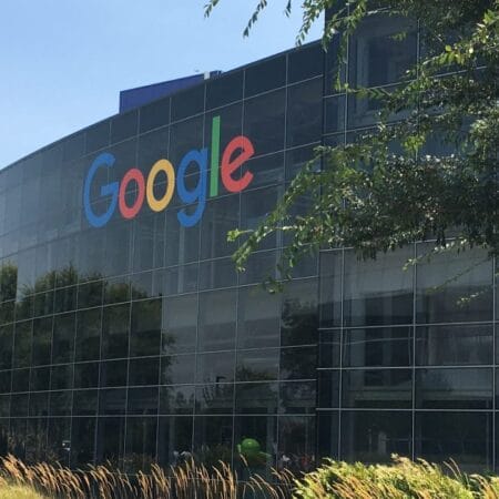 Google confirms: Only permit holders may advertise