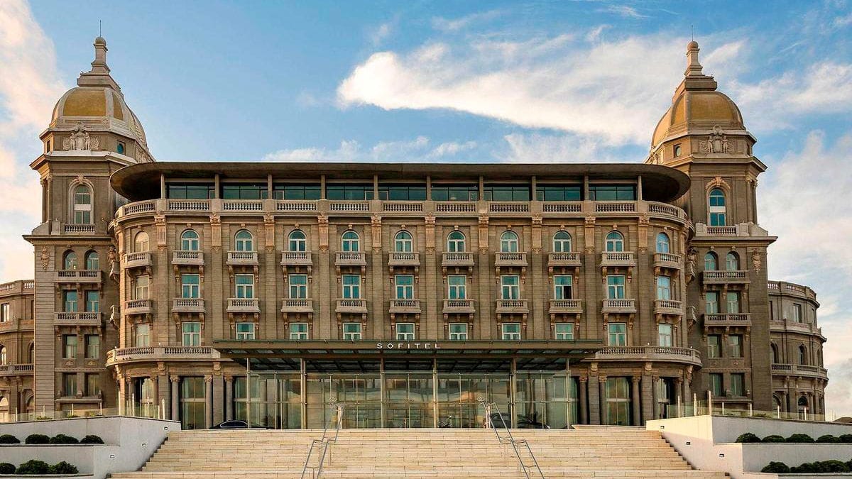 Uruguay: Casino Carrasco operator turns to the market with debt issuance to finance its renovation.