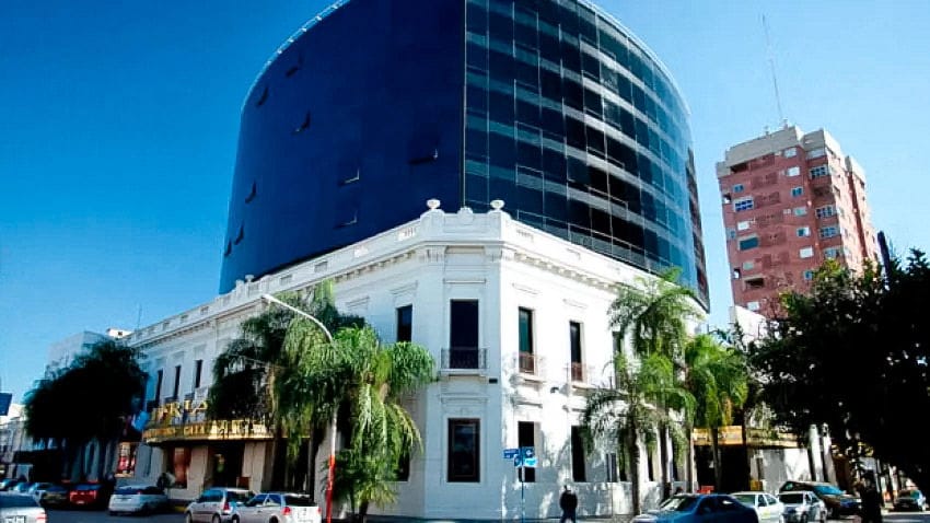 Casinos Gala Warns of Phishing, Denies Online Betting (64 characters)