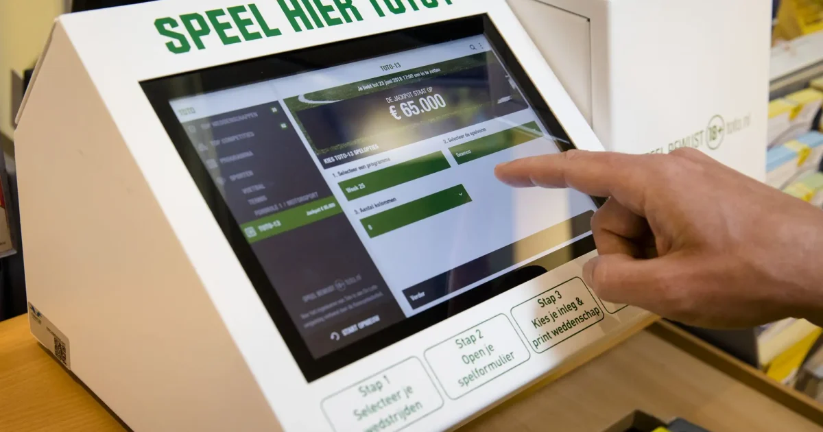 Gambling Popularity Linked to Rise in Tobacco Sales