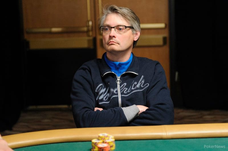 Hans Bosman & John Alders Advance with Big Stacks in WSOP Main